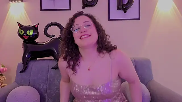 Snapshot of Charlotte__Miller chatting on May 22, 2026, 11:41 am Charlotte Miller online show from May 22, 2026, 11:41 am