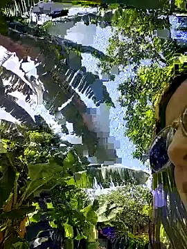 AliceRuivinha2 online show from November 22, 2025, 11:42 am