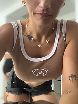 Snapshot of Samantha_bigboobs chatting on September 20, 2025, 7:30 pm Samantha bigboobs online show from September 20, 2025, 7:30 pm