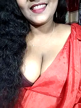 YERY HOT online show from December 2, 2025, 5:47 pm