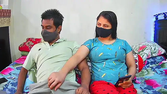 Snapshot of Hot_Nila chatting on December 3, 2025, 2:56 am Hot Nila online show from December 3, 2025, 2:56 am