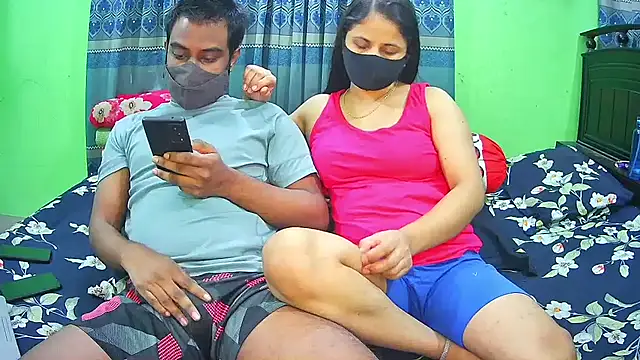 Snapshot of Hot_Nila chatting on November 24, 2025, 3:06 am Hot Nila online show from November 24, 2025, 3:06 am