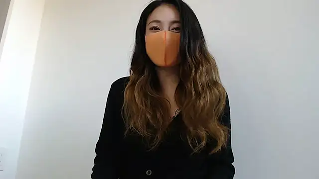 Mary-JP online show from January 14, 2025, 4:04 am