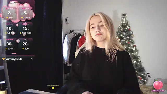 Snapshot of hornyyeva chatting on January 12, 2025, 3:07 am hornyyeva online show from January 12, 2025, 3:07 am