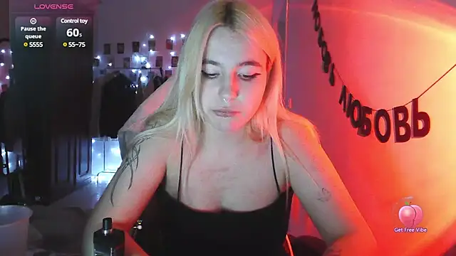 Snapshot of hornyyeva chatting on January 23, 2025, 8:25 am hornyyeva online show from January 23, 2025, 8:25 am