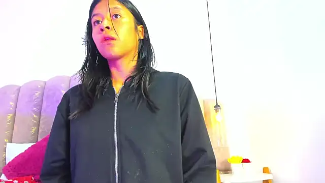 Snapshot of nayara_macherano chatting on December 2, 2025, 11:23 am nayara macherano online show from December 2, 2025, 11:23 am