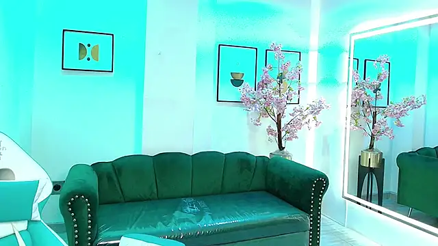 Snapshot of Arianna_sweeet chatting on November 20, 2025, 3:29 am Arianna sweeet online show from November 20, 2025, 3:29 am