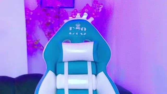 Arianna sweeet online show from March 22, 2026, 3:43 am