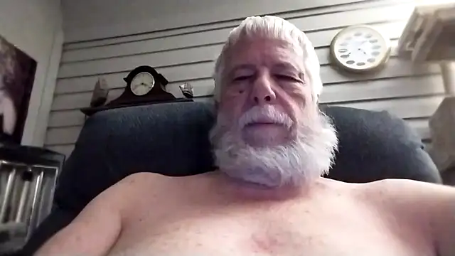 Snapshot of Futura_intx chatting on March 19, 2026, 9:42 am Futura intx online show from March 19, 2026, 9:42 am