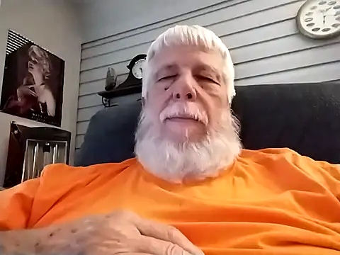 Snapshot of Futura_intx chatting on March 16, 2026, 11:18 pm Futura intx online show from March 16, 2026, 11:18 pm