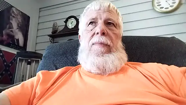 Snapshot of Futura_intx chatting on March 18, 2026, 7:26 pm Futura intx online show from March 18, 2026, 7:26 pm