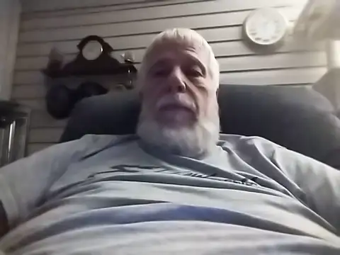 Snapshot of Futura_intx chatting on May 22, 2026, 3:04 am Futura intx online show from May 22, 2026, 3:04 am