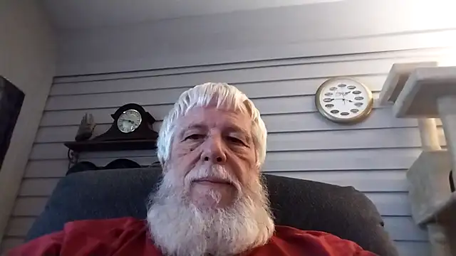 Snapshot of Futura_intx chatting on February 10, 2026, 9:47 pm Futura intx online show from February 10, 2026, 9:47 pm