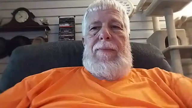 Snapshot of Futura_intx chatting on May 24, 2026, 12:54 am Futura intx online show from May 24, 2026, 12:54 am