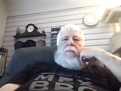 Snapshot of Futura_intx chatting on March 30, 2026, 12:12 am Futura intx online show from March 30, 2026, 12:12 am