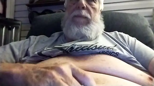 Snapshot of Futura_intx chatting on March 28, 2026, 3:40 am Futura intx online show from March 28, 2026, 3:40 am