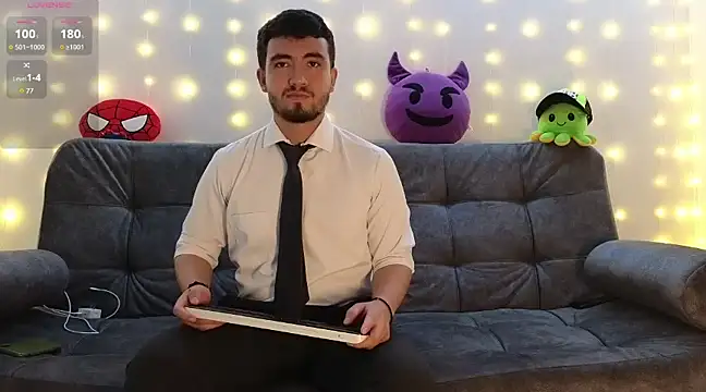 Snapshot of Dante_Bones chatting on January 24, 2025, 12:09 am Dante Bones online show from January 24, 2025, 12:09 am