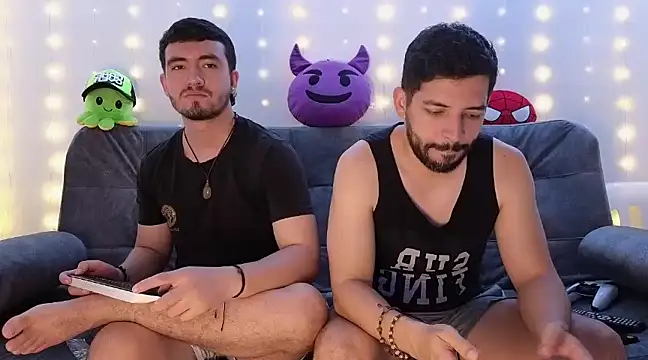 Snapshot of Dante_Bones chatting on January 30, 2025, 12:29 am Dante Bones online show from January 30, 2025, 12:29 am