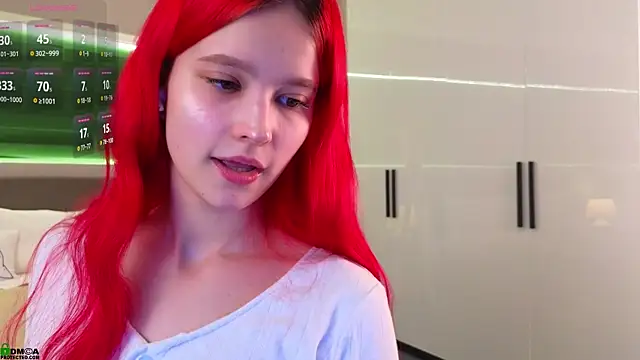 Snapshot of Rina_Red chatting on January 17, 2026, 1:42 am Rina Red online show from January 17, 2026, 1:42 am