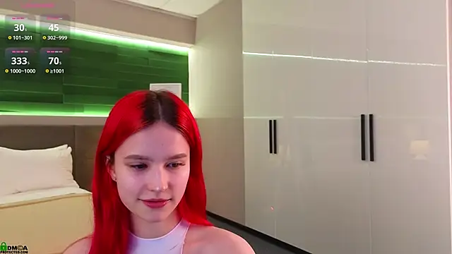 Snapshot of Rina_Red chatting on January 13, 2026, 1:42 am Rina Red online show from January 13, 2026, 1:42 am