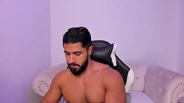 Santiago huntt online show from February 11, 2026, 7:03 pm