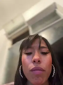 Snapshot of Salomee_Ramireez chatting on January 6, 2025, 8:07 pm Salomee Ramireez online show from January 6, 2025, 8:07 pm