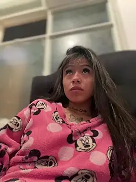 Snapshot of Salomee_Ramireez chatting on January 5, 2025, 11:48 am Salomee Ramireez online show from January 5, 2025, 11:48 am