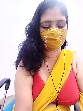 Lucky-Deepthi online show from September 13, 2025, 6:08 pm