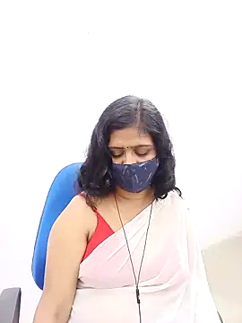 Lucky-Deepthi online show from March 7, 2025, 9:59 pm