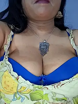 BigAssSarah online show from March 16, 2026, 6:21 pm