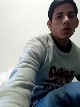 Snapshot of Mikeherz777 chatting on January 16, 2025, 4:28 pm Mikeherz777 online show from January 16, 2025, 4:28 pm