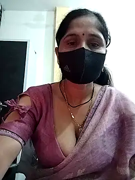 Snapshot of priyancyfun chatting on December 14, 2025, 3:24 am priyancyfun online show from December 14, 2025, 3:24 am