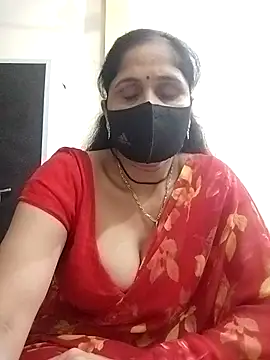 Snapshot of priyancyfun chatting on November 24, 2025, 5:24 pm priyancyfun online show from November 24, 2025, 5:24 pm