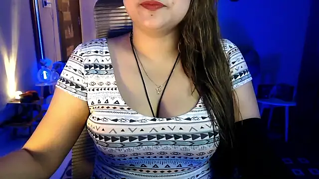 Snapshot of Mitikaa chatting on May 21, 2026, 1:52 pm Mitikaa online show from May 21, 2026, 1:52 pm