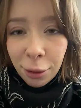 Alexandria Balenciaga online show from January 24, 2025, 8:32 pm