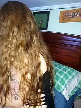 lagitana40 online show from February 18, 2025, 2:27 am