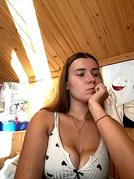 Snapshot of mewKate chatting on September 15, 2025, 3:34 pm mewKate online show from September 15, 2025, 3:34 pm