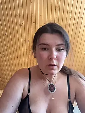 Snapshot of mewKate chatting on May 30, 2026, 2:12 pm mewKate online show from May 30, 2026, 2:12 pm