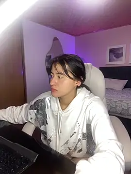 Snapshot of Camila_pinkk chatting on March 8, 2025, 2:19 pm Camila pinkk online show from March 8, 2025, 2:19 pm