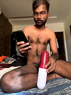 Snapshot of bottomssr chatting on October 11, 2025, 4:35 am bottomssr online show from October 11, 2025, 4:35 am