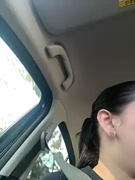 MilaRux online show from March 18, 2025, 2:17 pm