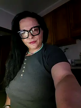 missAmanda69 online show from May 8, 2026, 11:30 pm