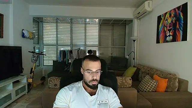 Snapshot of todddantes25 chatting on November 21, 2025, 2:27 pm todddantes25 online show from November 21, 2025, 2:27 pm