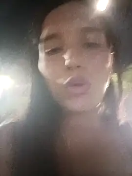 Snapshot of the_queen_of_street chatting on November 13, 2025, 2:59 am the queen of street online show from November 13, 2025, 2:59 am