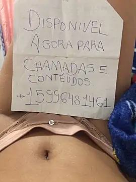 karinasousa1506 online show from February 3, 2025, 6:02 am