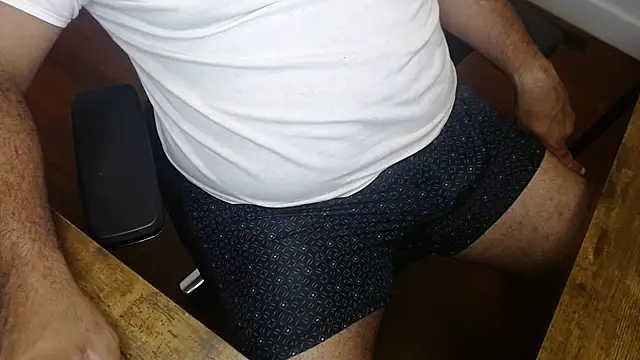 Snapshot of marcof8in chatting on October 9, 2025, 12:33 am marcof8in online show from October 9, 2025, 12:33 am