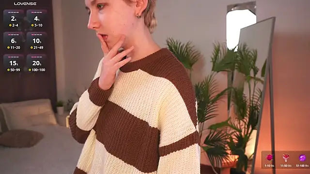 Snapshot of Aurora_First chatting on March 22, 2025, 5:31 pm Aurora First online show from March 22, 2025, 5:31 pm