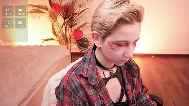 Snapshot of Aurora_First chatting on February 8, 2025, 3:00 pm Aurora First online show from February 8, 2025, 3:00 pm