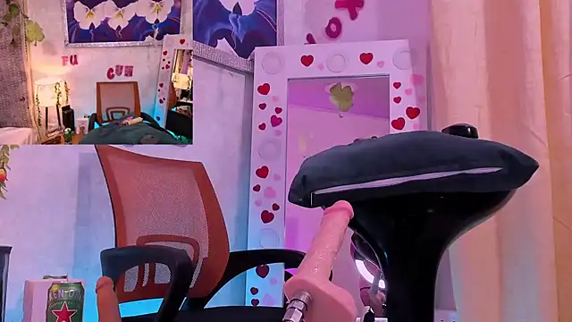 Snapshot of VeronicaOlson_ chatting on March 16, 2025, 1:38 am VeronicaOlson online show from March 16, 2025, 1:38 am