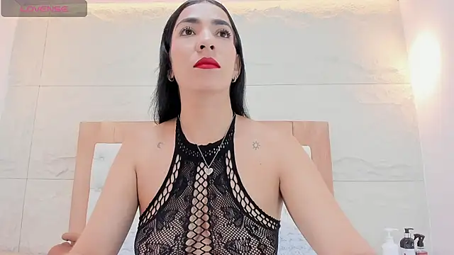 Snapshot of FLEURGRECO chatting on June 20, 2026, 12:21 pm FLEURGRECO online show from June 20, 2026, 12:21 pm